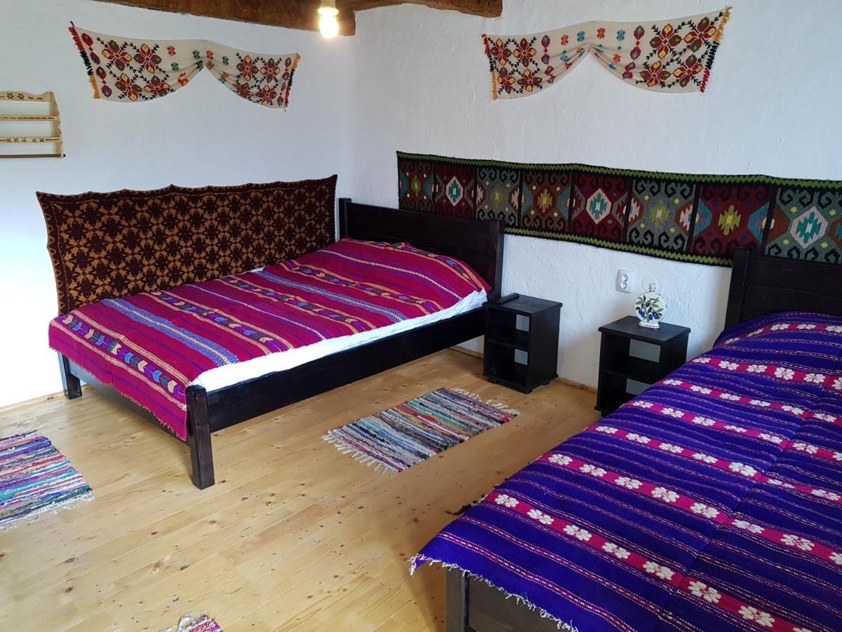 Satu Muscelean Hotel Albestii de Muscel Luaran gambar