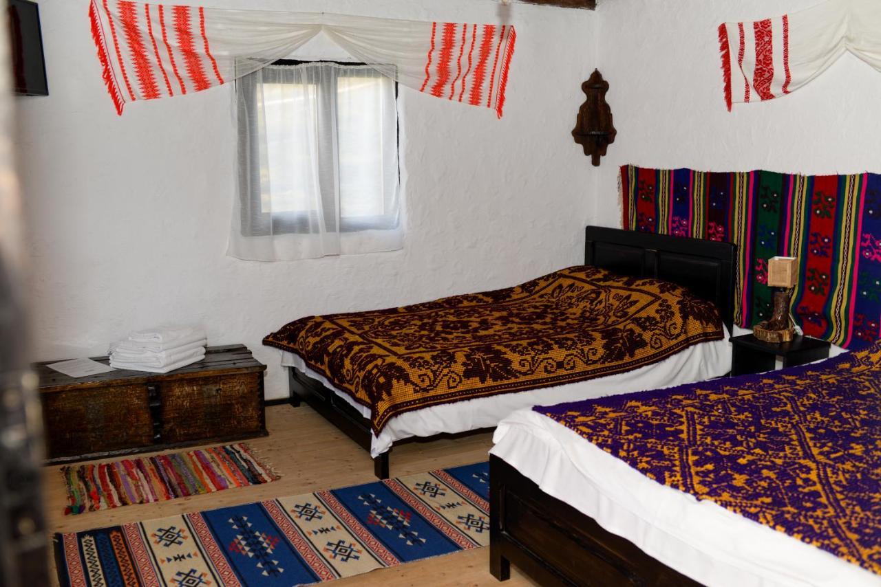 Satu Muscelean Hotel Albestii de Muscel Luaran gambar